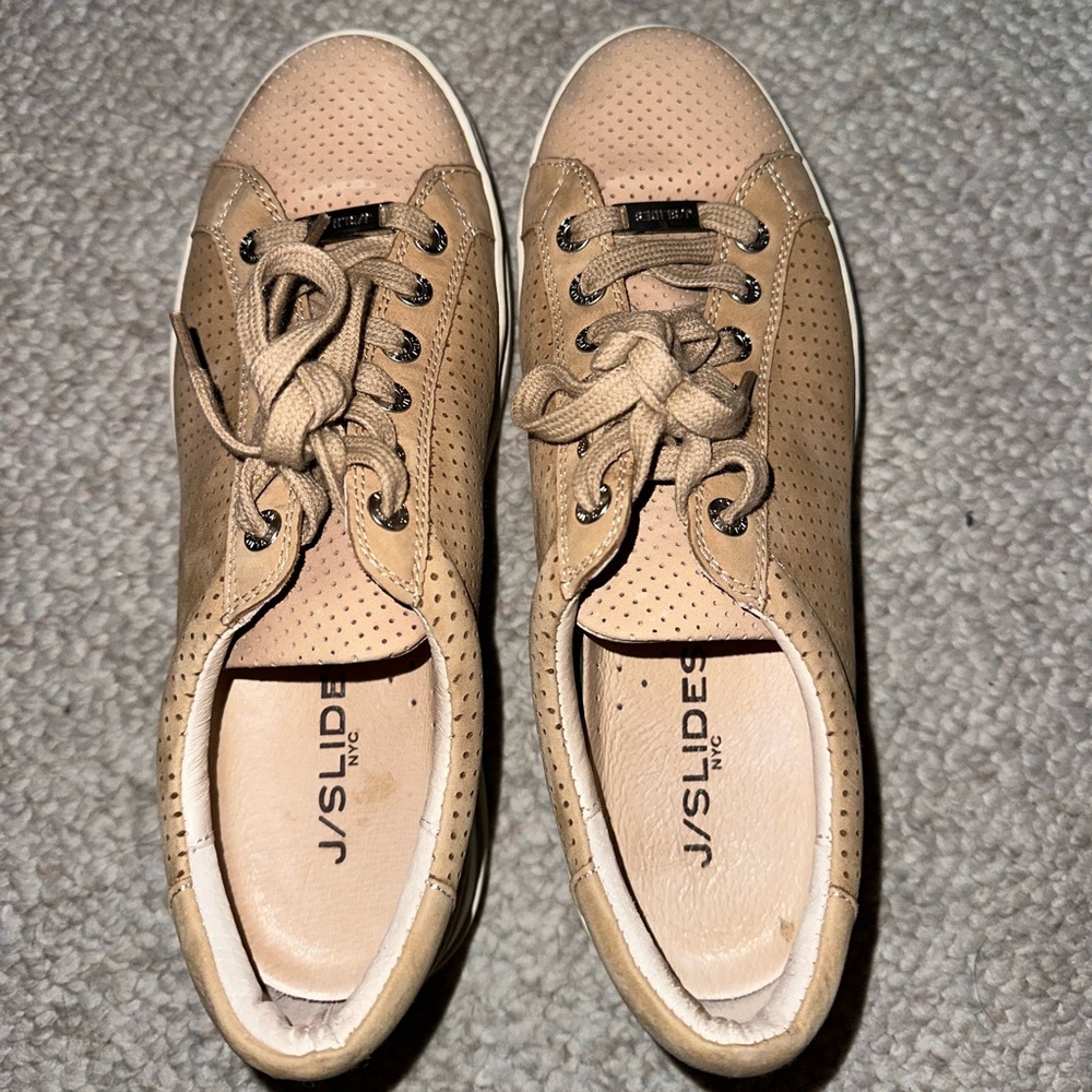 JSLIDES Sneaker